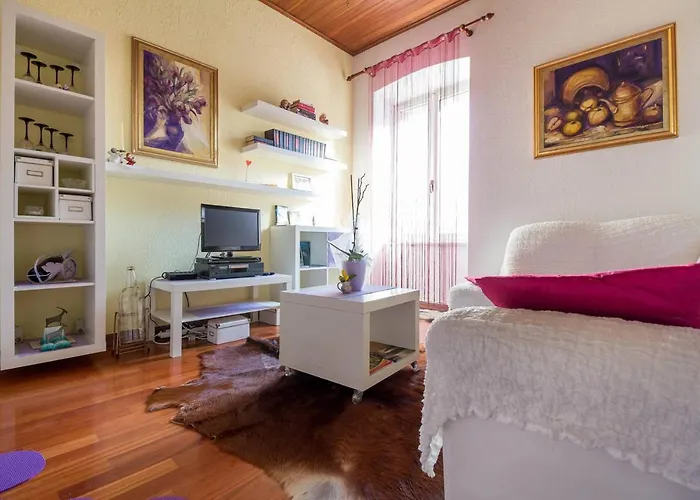 Kuca Za Odmor Lucy Apartment *