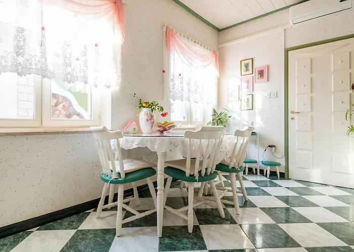 Kuca Za Odmor Lucy Apartman